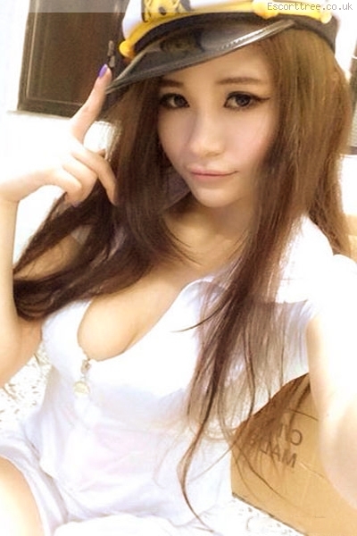 Kaoru open minded 22 years old girl - Japanese